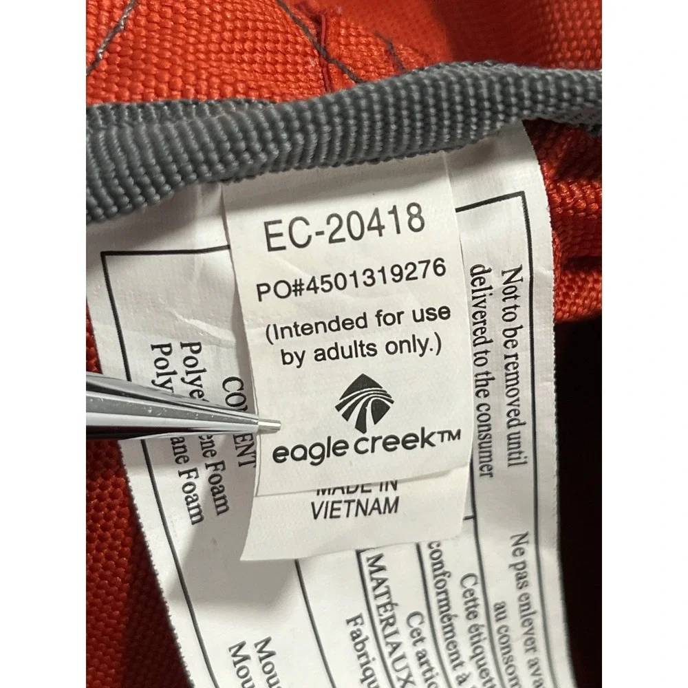 Eagle Creek No Matter What Duffel Medium Red Black Travel Gear Bag